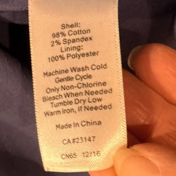 Calvin Klein Two Piece Charcoal Gray Suit - Jacket 12, Pants 12P - Picture 5 of 8